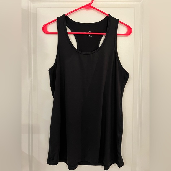 4 Athletic/Yoga Tops - 3 Black, 1 Orange - Like New - Picture 2 of 14